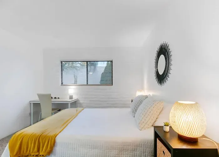 Cute Townhome With Community Pool 5 Mins To Tmc Сasa de vacaciones